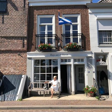 Hôtel Huys Aan De Haven à Zierikzee Extérieur photo